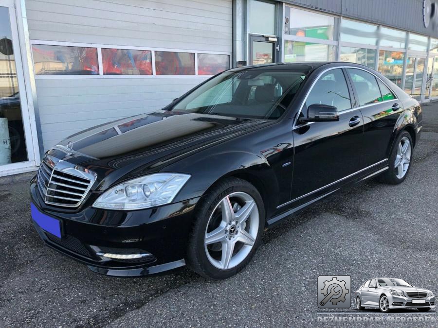 Ansamblu stergatoare mercedes s class 2011