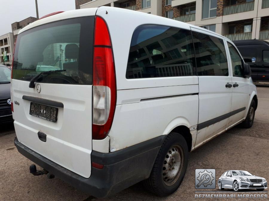 Ansamblu stergatoare mercedes vito 2004