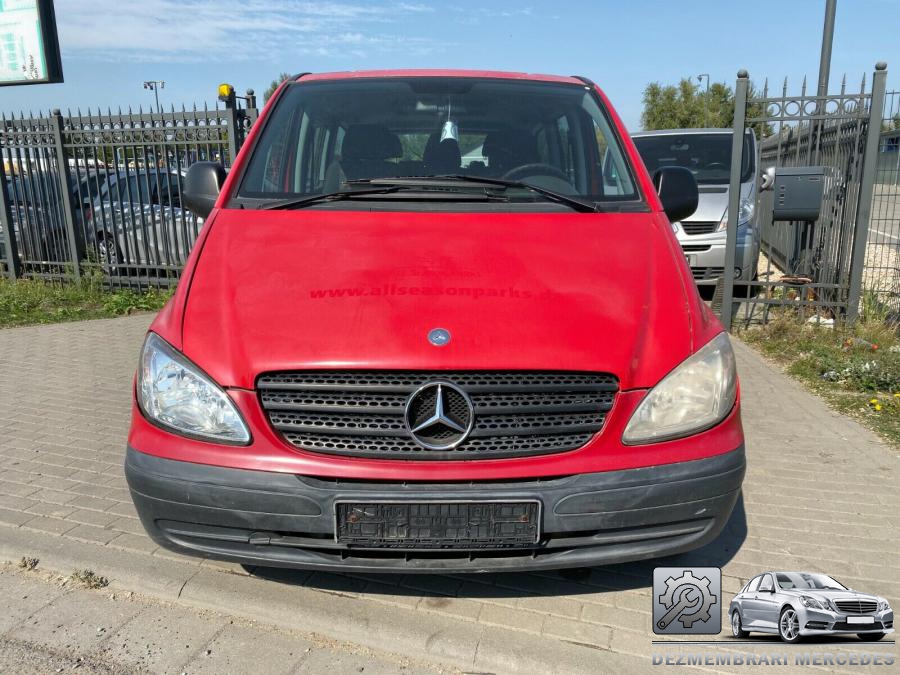 Aripa fata mercedes vito 2004