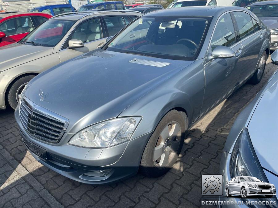 Baie ulei mercedes s class 2011