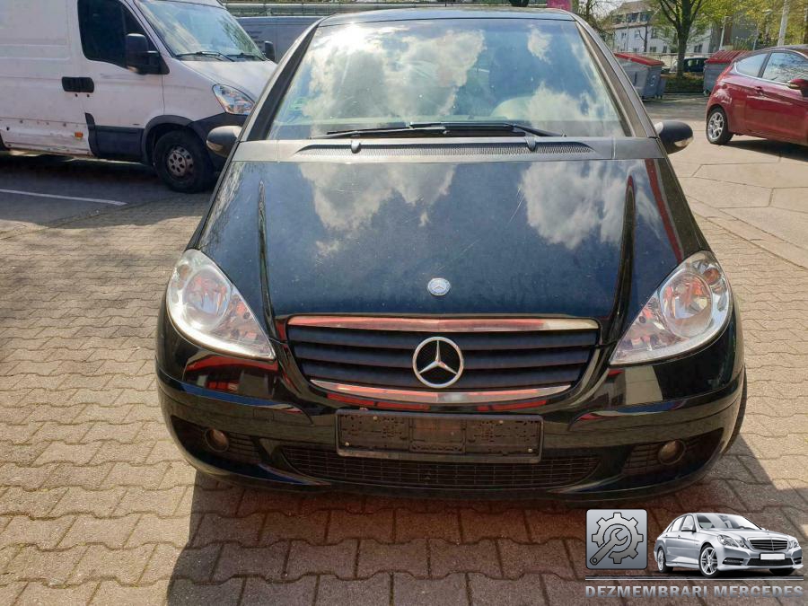 Balamale capota mercedes a class 2004