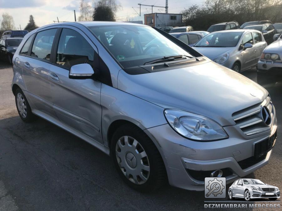 Bloc relee mercedes b class 2005