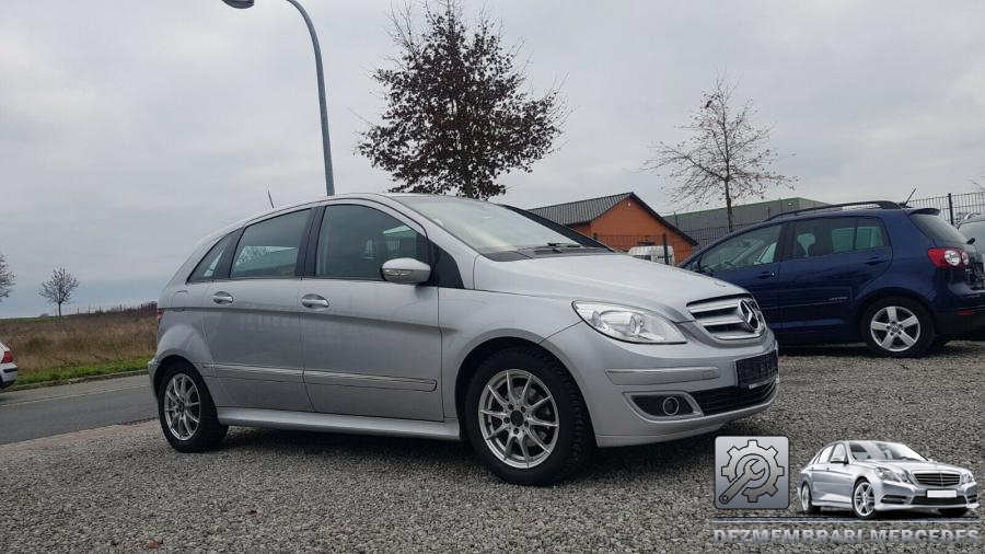 Carlig tractare mercedes b class 2008