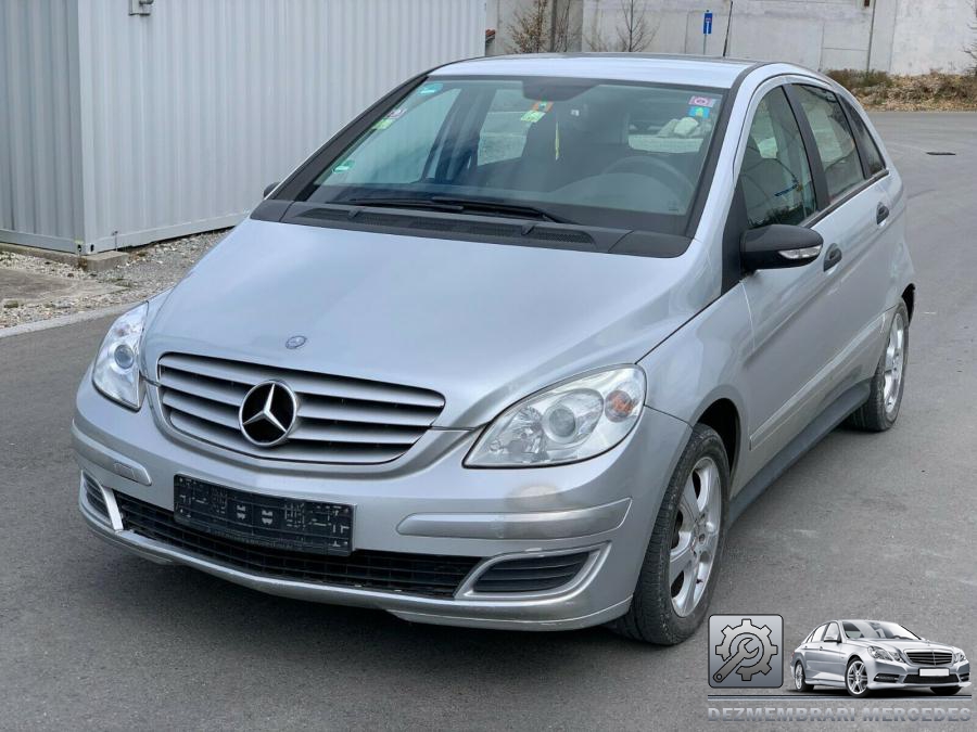 Carlig tractare mercedes b class 2010