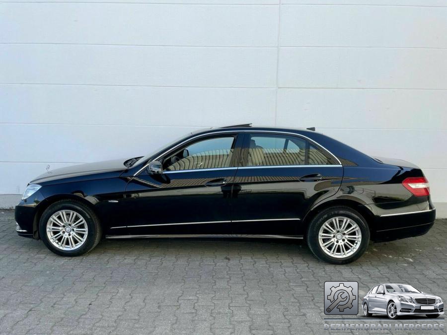 Proiectoare ceata mercedes e class 2009