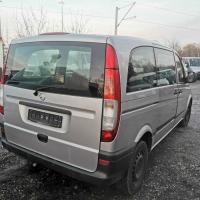 Aripa fata mercedes vito 2007